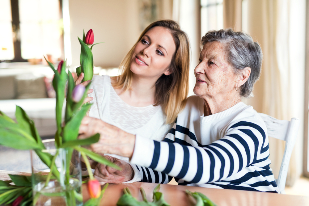 Senior mother with daughter in assisted living near me.